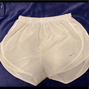 NIKE runner shorts